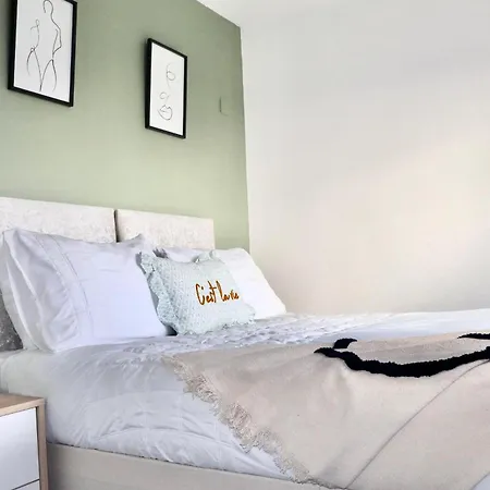 Stunning Apartment, Sleeps 4, Central London, 1 Bedroom, Zone 1, Kennington - Open For Business Stays, Long Stays And Families Relocating Exterior photo